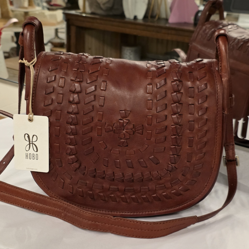 Hobo Kiva Large crossbody in Chestnut 100% genuine Leather